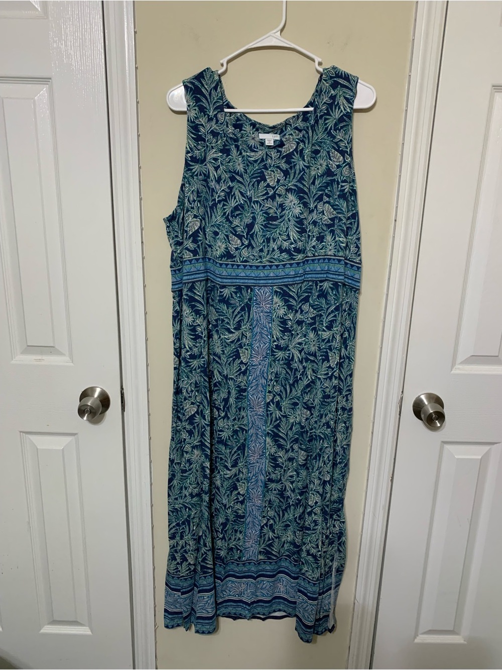 Sleeveless Blue Green Floral Maxi Dress - Women